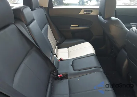 2011 Subaru Forester 2.5X Limited z USA, uszkodzony, nr VIN JF2SHAEC9BH745040